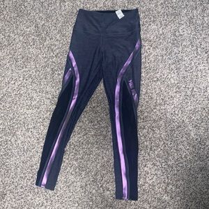 VS PINK capri leggings